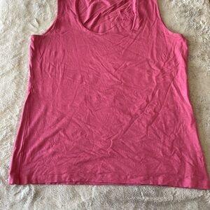 Kettlewell scoop neck square top tank pink size XL